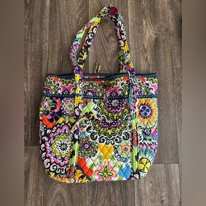 BRAND NEW! RETIRED Vera Bradley Rio Vera Tote
